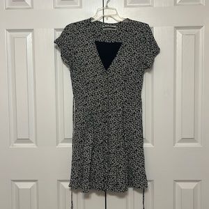 LAST CHANCE Abercrombie & Fitch Floral Button Up Dress